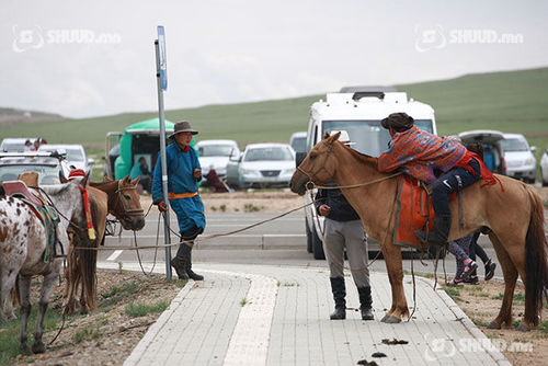 Фото: Хүй долоо дахь НААДАМЧИД